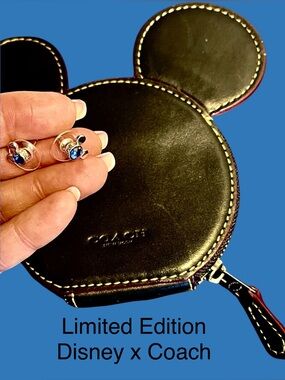 Coach  x Disney  Set Leather LtdEd Mickey Mouse Coin Purse &Earrings-Silver/Blue